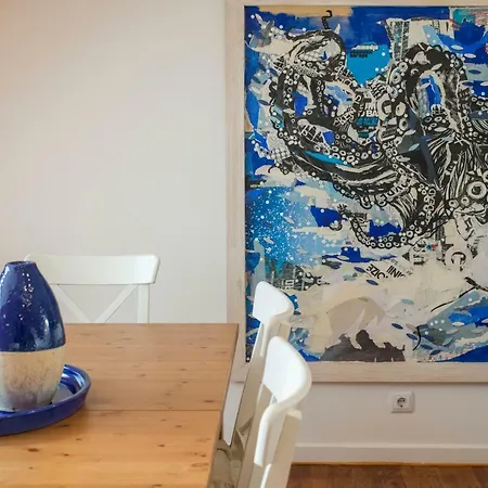 Apartament A Captivating Close To River Tagus In