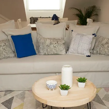 Apartament A Captivating Close To River Tagus In Lizbona